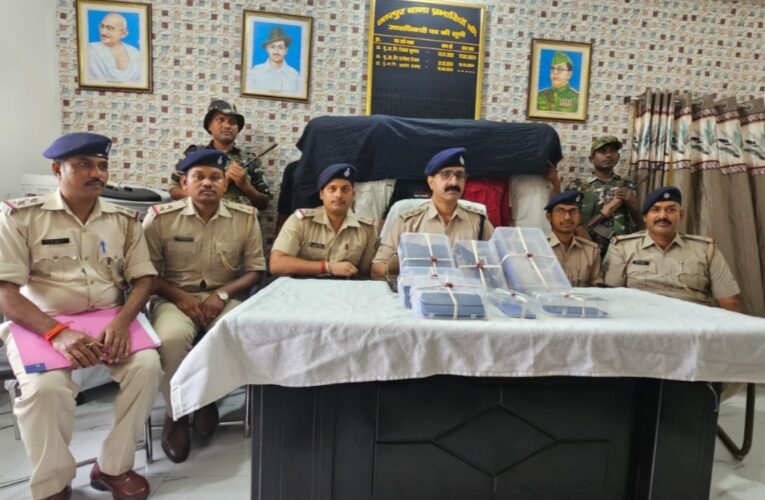 पलामू में मंदेया ओवर ब्रिज लूटकांड का खुलासा, पांच अपराधी गिरफ्तार