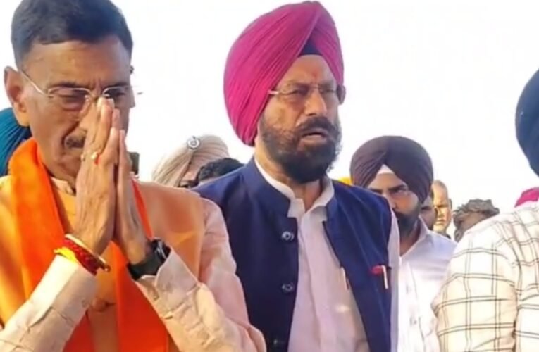 केंद्रीय रक्षा राज्य मंत्री संजय सेठ ने फिरोजपुर में बाढ़ प्रभावित क्षेत्रों का दौरा किया, राहत कार्यों की समीक्षा