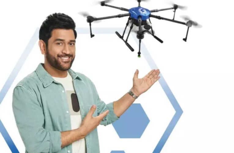 महेंद्र सिंह धोनी ने हासिल किया DGCA-सर्टिफाइड ड्रोन पायलट लाइसेंस