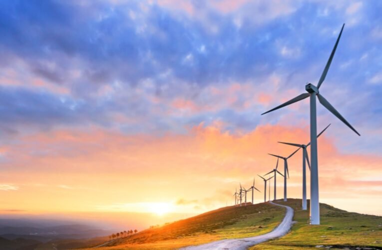 ऊर्जा उत्पादन में आया नया मोड़, पहली बार क्लीन एनर्जी ने उत्पादन में थर्मल एनर्जी को पीछे छोड़ा