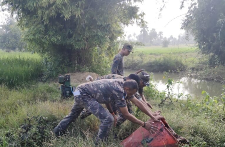 चतरा पुलिस की बड़ी कार्रवाई: बिहार विधानसभा चुनाव से पहले अवैध शराब भट्टियों पर छापेमारी, 1000 किलो जावा महुआ जब्त