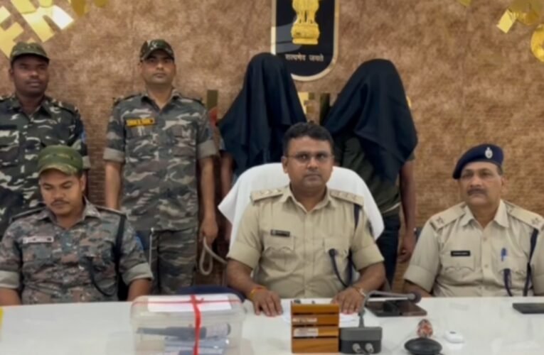 लातेहार पुलिस को बड़ी सफलता: राहुल दुबे गिरोह के दो कुख्यात गुर्गे गिरफ्तार, हथियारों के साथ धर दबोचे गए