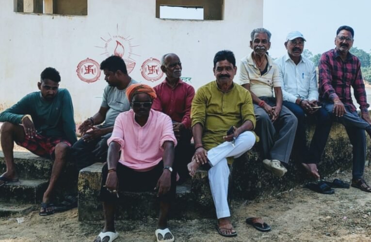 छठ महापर्व की तैयारियां युद्ध स्तर पर शुरू, शंख नदी छठ घाट पर सुविधाओं का लिया गया जायजा