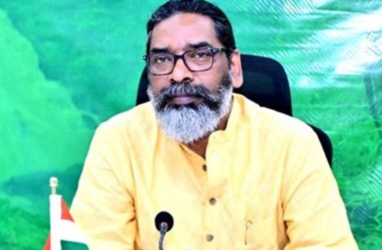 बिहार में पहले फेज की वोटिंग खत्म, बिहार चुनाव के बीच JMM का बयान बना सियासी चर्चा का केंद्र, ‘चुनाव बाद समीक्षा’ से बढ़ी हलचल