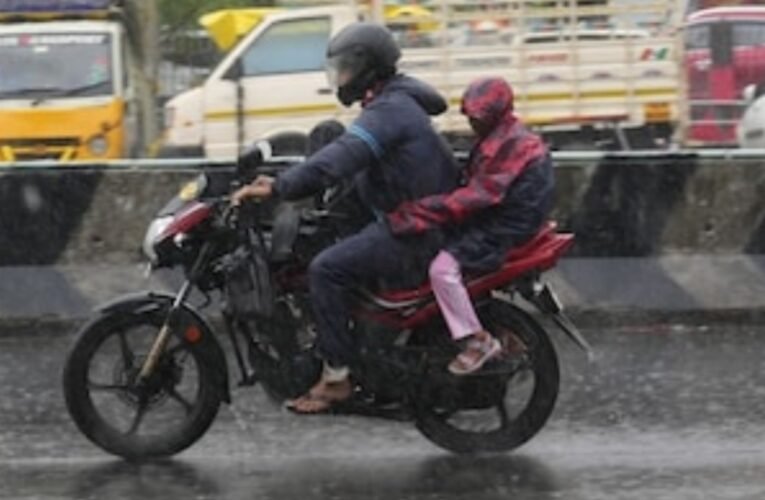 झारखंड में आज भारी बारिश का अलर्ट: रांची समेत कई जिलों में तूफान और बिजली गिरने की चेतावनी, तापमान में गिरावट संभव