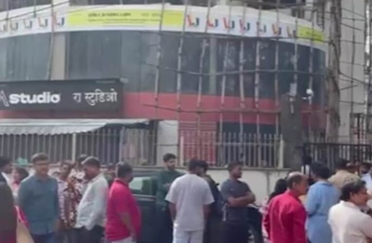 मुंबई बंधक कांड का अंत: 17 बच्चों को बचाने के लिए पुलिस की जवाबी कार्रवाई, आरोपी रोहित आर्या की गोली लगने से मौत