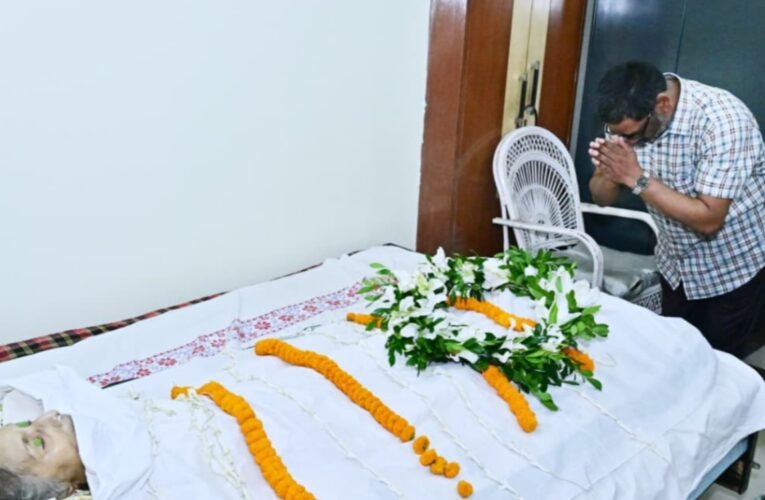 मुख्यमंत्री हेमन्त सोरेन ने न्यायमूर्ति रोंगोन मुखोपाध्याय की माता के निधन पर जताया शोक