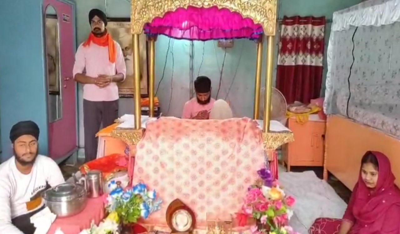 ग्यारह बटालियन सीआरपीएफ ने गुरुनानक जयंती पर धूमधाम से मनाया प्रकाश पर्व 7 20251105 145300