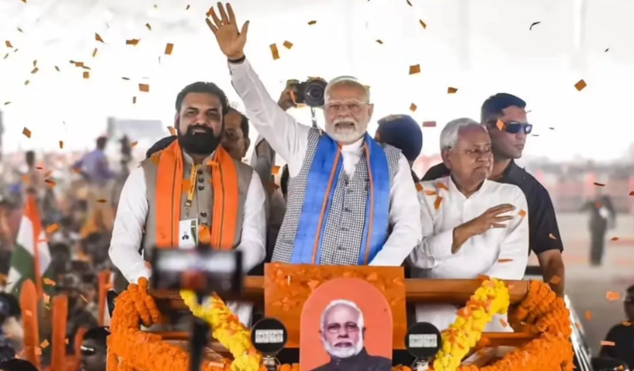 बिहार विधानसभा चुनाव 2025: दूसरे चरण के लिए जोरदार प्रचार, पीएम मोदी की दो रैलियां, तेजस्वी-अखिलेश की भी सभा 20251108_101619