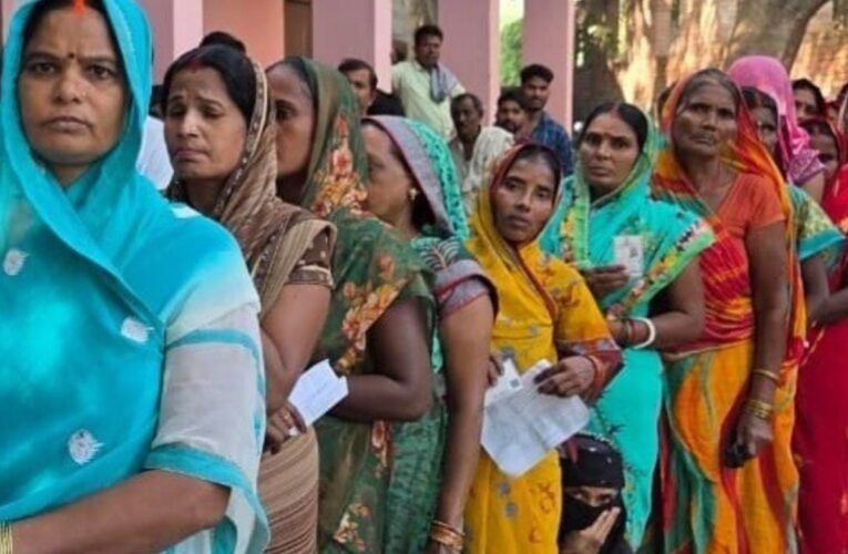 बिहार विधानसभा चुनाव 2025: दूसरे चरण की वोटिंग आज, 122 सीटों पर 3.70 करोड़ मतदाता तय करेंगे भविष्य