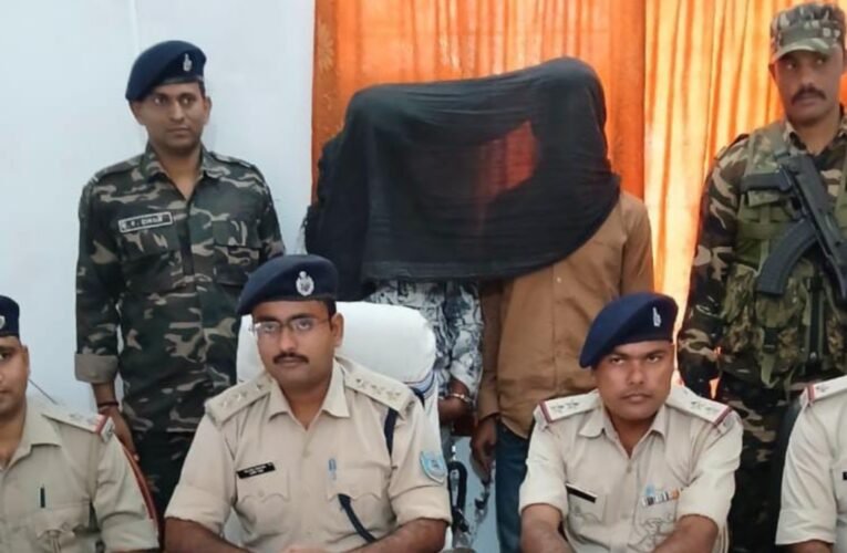 पलामू पुलिस की बड़ी कार्रवाई: ब्राउन शुगर तस्करी में दो युवक गिरफ्तार, 21 ग्राम नशीला पदार्थ बरामद