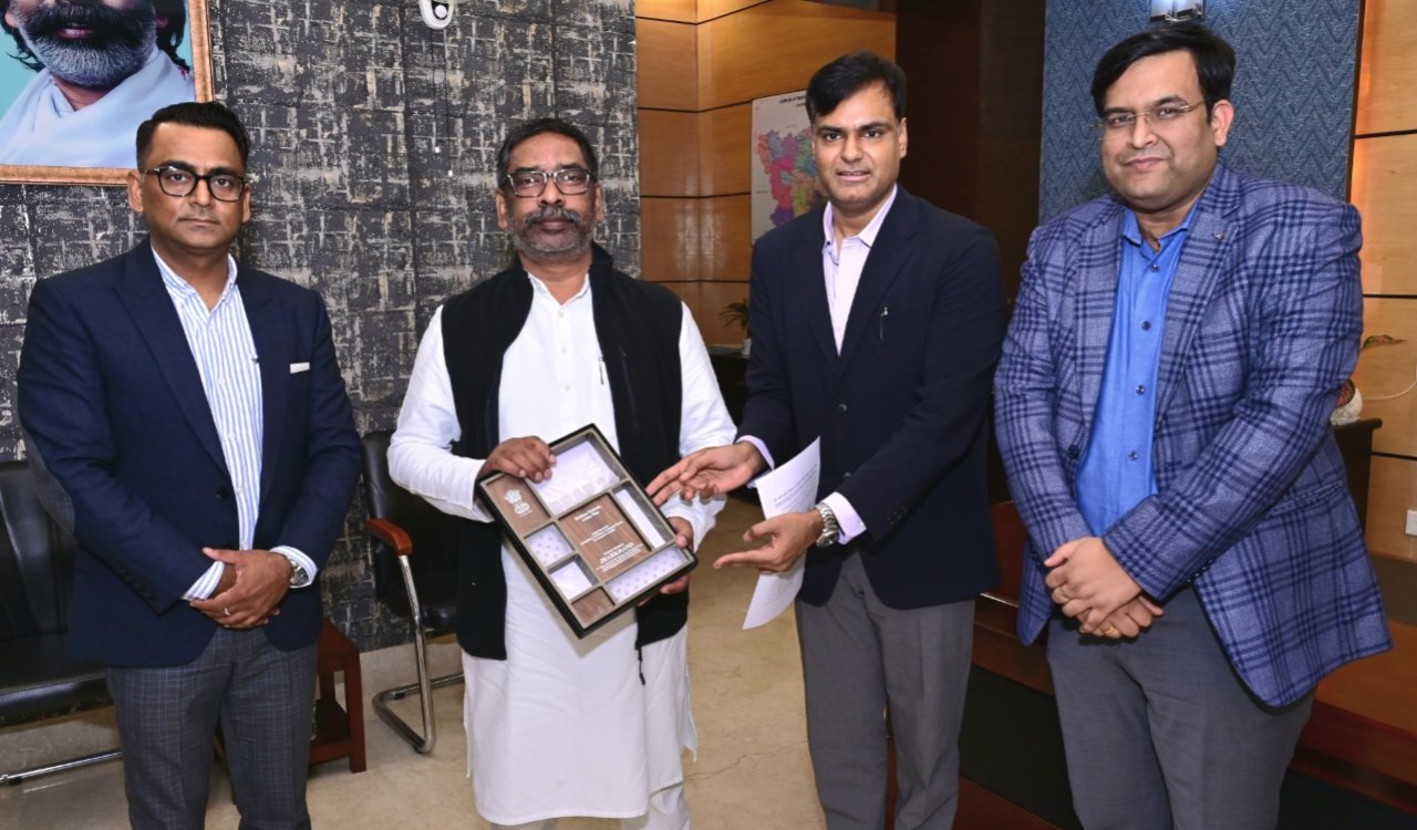 झारखंड को BRAP सर्वे में मिला टॉप अचीवर अवार्ड, मुख्यमंत्री हेमन्त सोरेन ने दी बधाई 4 20251112 200750