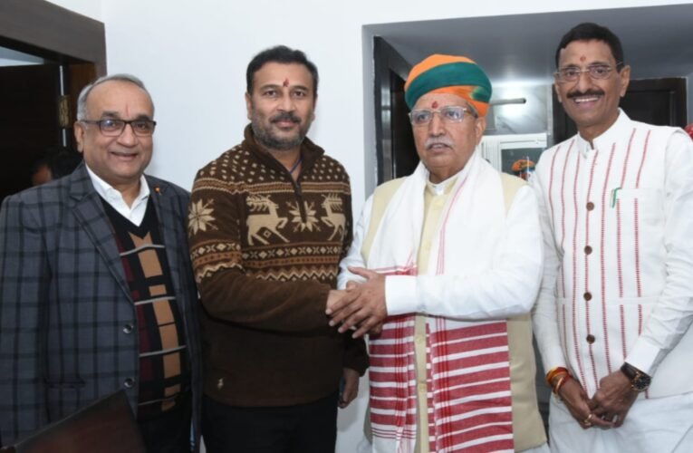 संजय सेठ के रांची आवास पर अर्जुन राम मेघवाल और सुदेश महतो की मुलाकात