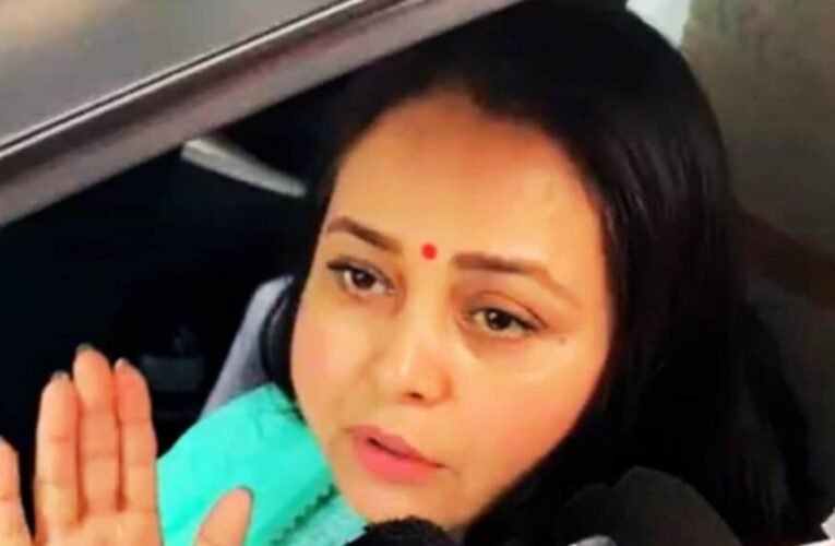 बिहार चुनाव हार के बाद RJD में भूचाल: लालू की बेटी रोहिणी आचार्य ने छोड़ी राजनीति, परिवार से नाता तोड़ा