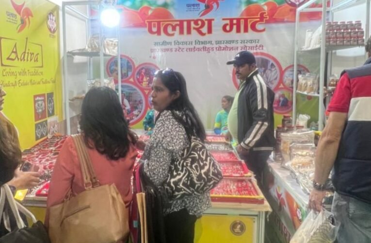 झारखंड के जनजातीय आभूषण बने IITF 2025 के सितारे, वैश्विक बाजार तक पहुंचाने की तैयारी तेज