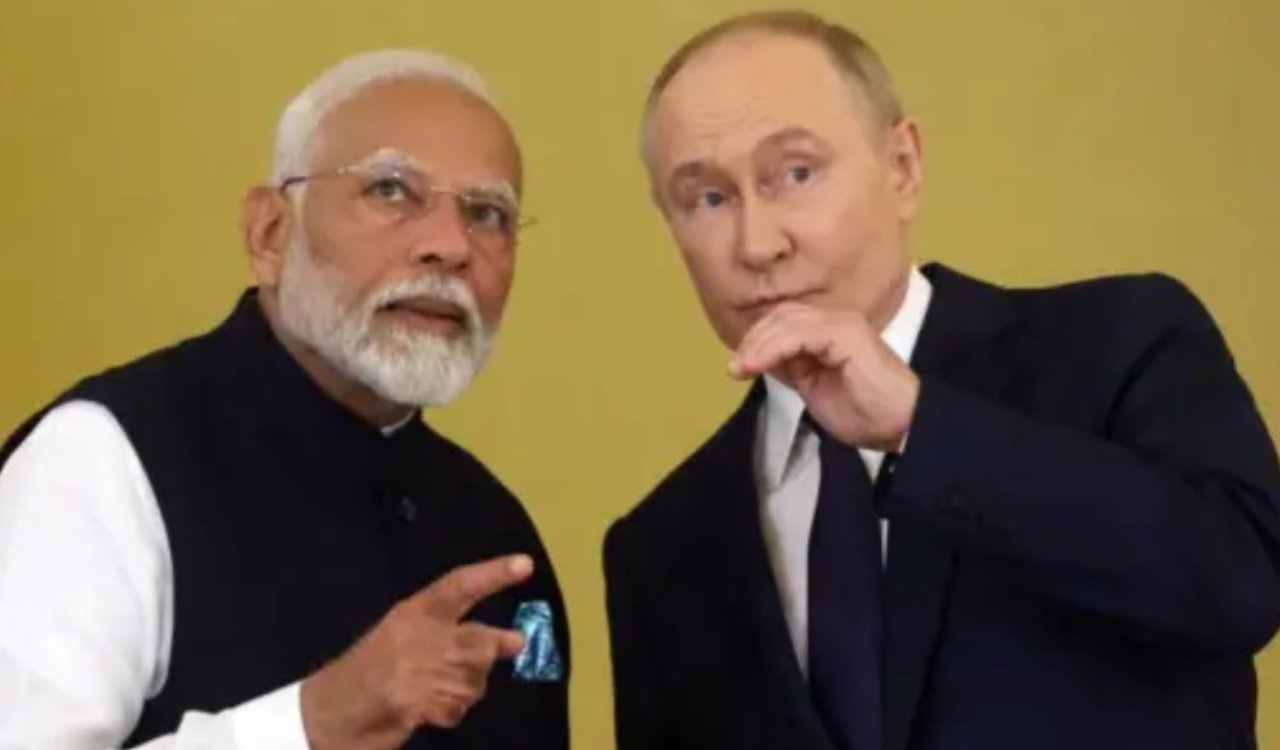 रूसी राष्ट्रपति व्लादिमीर पुतिन आज भारत पहुंचेंगे: 23वें भारत-रूस वार्षिक शिखर सम्मेलन के लिए दो दिवसीय राजकीय यात्रा 6 20251201 110056