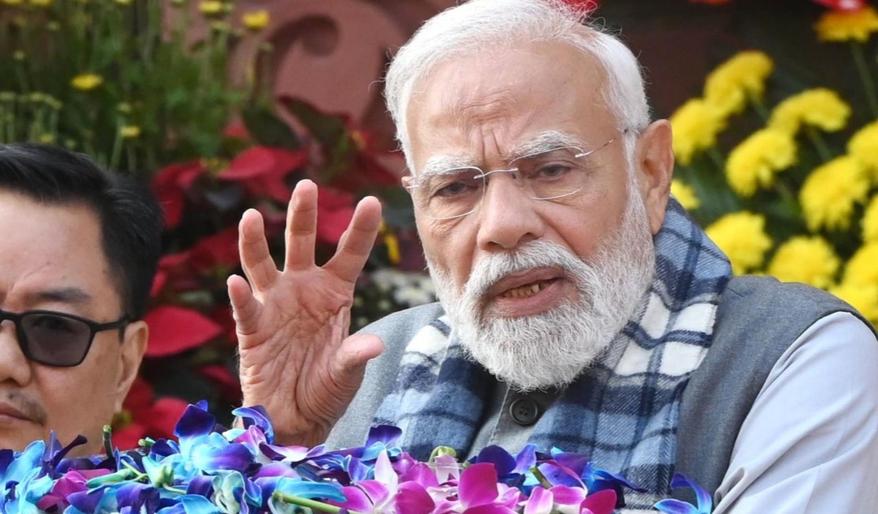 देशभर के राजभवनों का नाम बदला: अब होंगे 'लोकभवन', शासन को 'सेवा' की ओर ले जाने का संदेश 6 20251202 081522