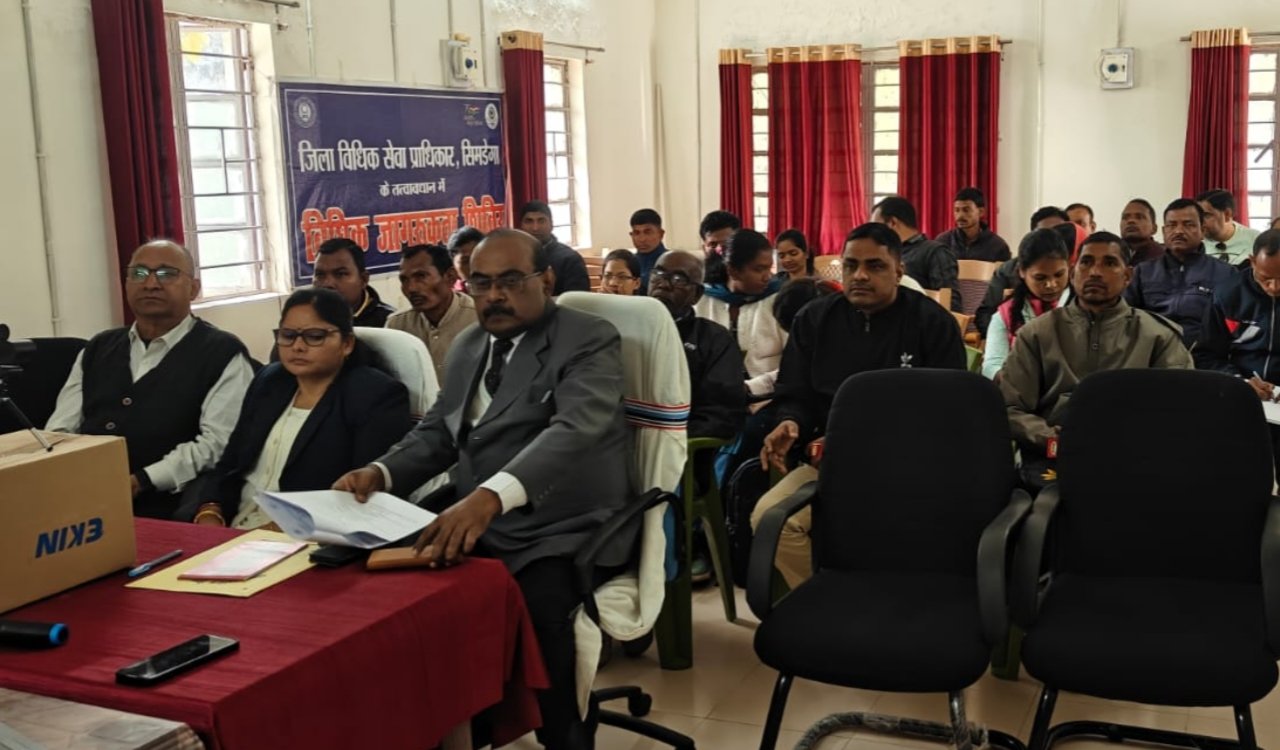 विश्व दिव्यांगता दिवस पर नालसा के निर्देशानुसार भव्य वेबिनार आयोजित, दिव्यांगजनों के अधिकारों व कानूनों पर विस्तृत चर्चा 6 20251203 215504