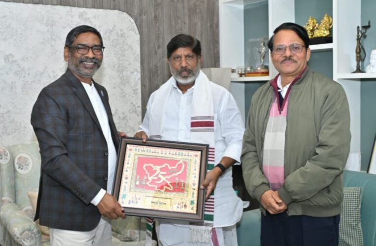 मुख्यमंत्री हेमन्त सोरेन से तेलंगाना के उप मुख्यमंत्री मल्लू भट्टी विक्रमार्क ने की शिष्टाचार भेंट