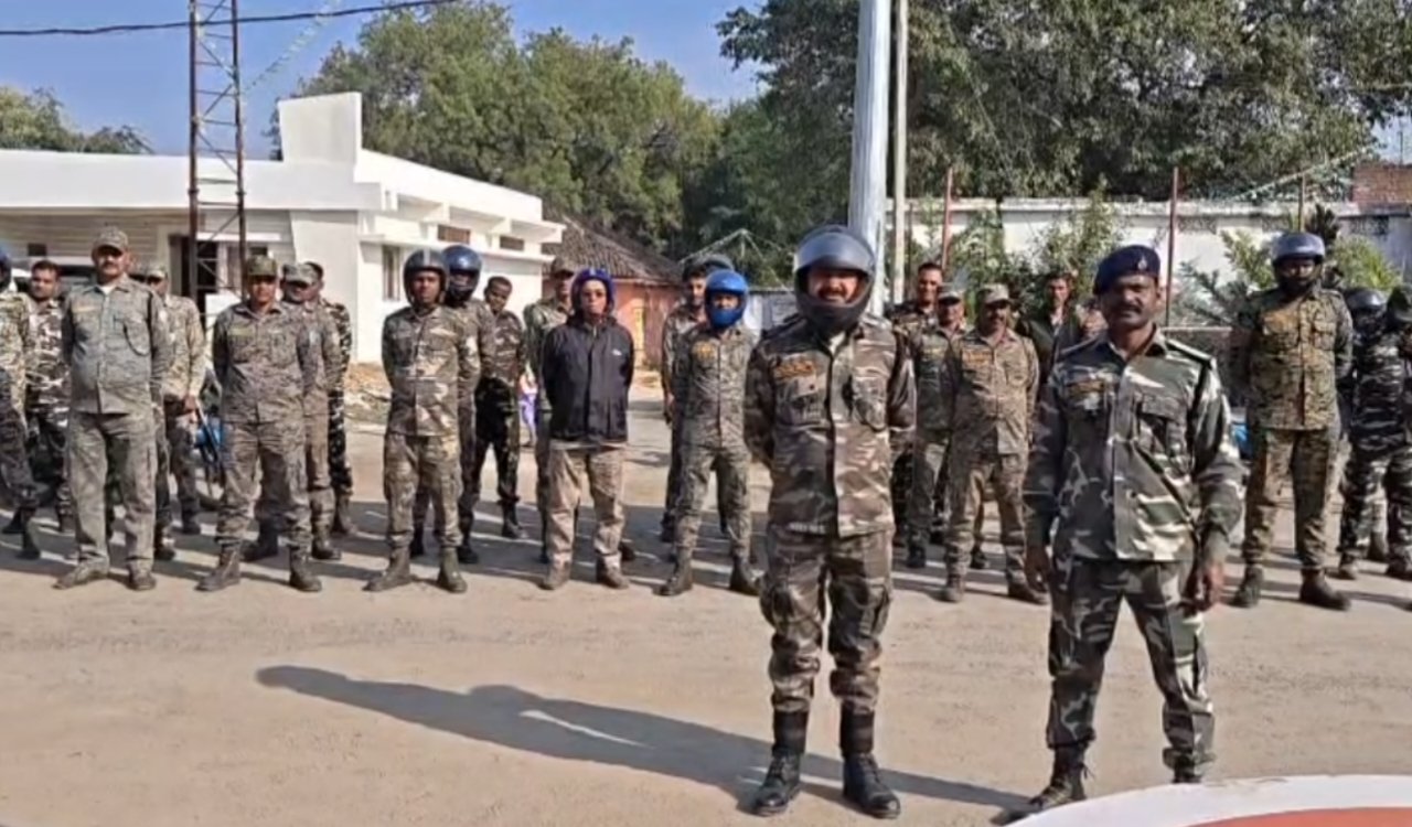 चतरा में चोरी की घटनाओं पर एसपी सख्त, एसपी ने कहा- घटना घटी तो थानेदार-जवान होंगे जिम्मेदार 1 20251207 162210