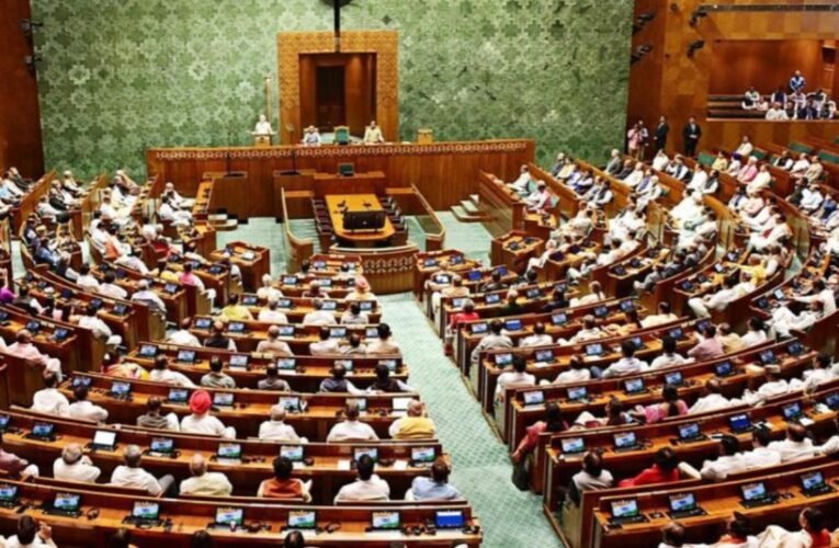 वंदे मातरम के 150 वर्ष पूरे होने पर संसद में विशेष चर्चा शुरू, PM मोदी ने लोकसभा तो अमित शाह करेंगे राज्यसभा में शुरुआत