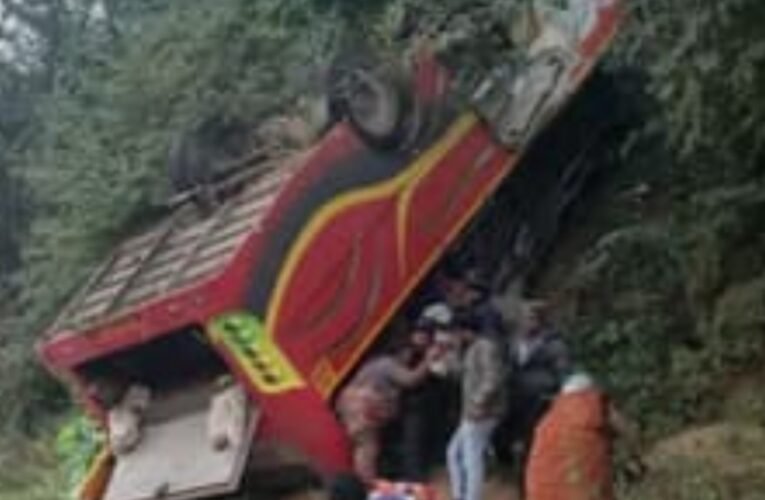 आंध्र प्रदेश: अल्लूरी सीताराम राजू जिले में बस खाई में गिरी, 9 की मौत, कई गंभीर रूप से घायल