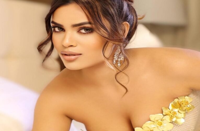 रांची एयरपोर्ट पर झारखंड की बेटी शिवानी शर्मा का भव्य स्वागत