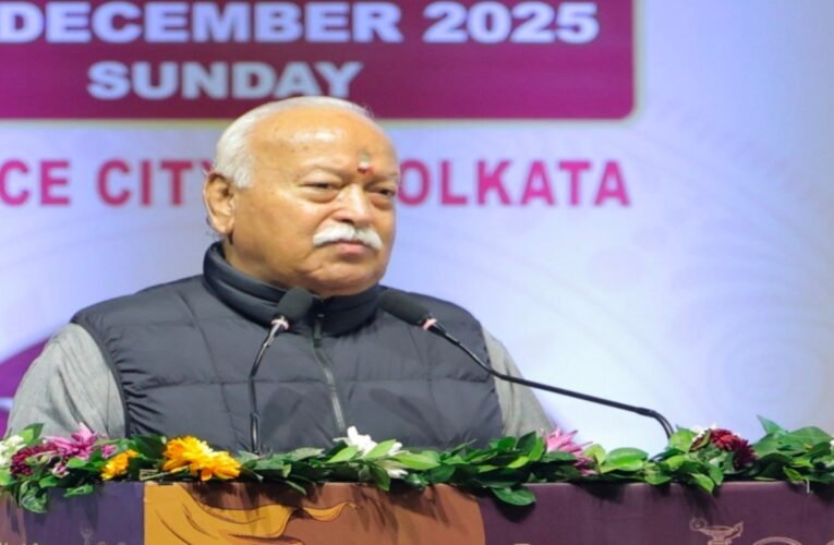 आरएसएस प्रमुख मोहन भागवत ने बाबरी मस्जिद विवाद पर तीखी प्रतिक्रिया दी: ‘वोट बैंक की राजनीति के लिए पुराना झगड़ा दोबारा शुरू नहीं होना चाहिए’