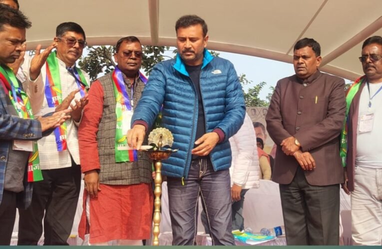 आजसू पार्टी की दो दिवसीय प्रदेश कार्यशाला का समापन, 57 विधायकों वाली सरकार से जनता का भरोसा उठा : सुदेश महतो