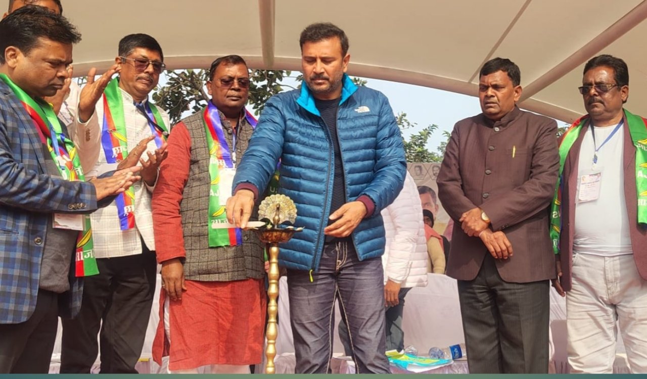 आजसू पार्टी की दो दिवसीय प्रदेश कार्यशाला का समापन, 57 विधायकों वाली सरकार से जनता का भरोसा उठा : सुदेश महतो