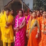 सिमडेगा के बानो में तुलसी पूजन दिवस पर भक्ति और प्रकृति संरक्षण का संदेश 20251225_195049