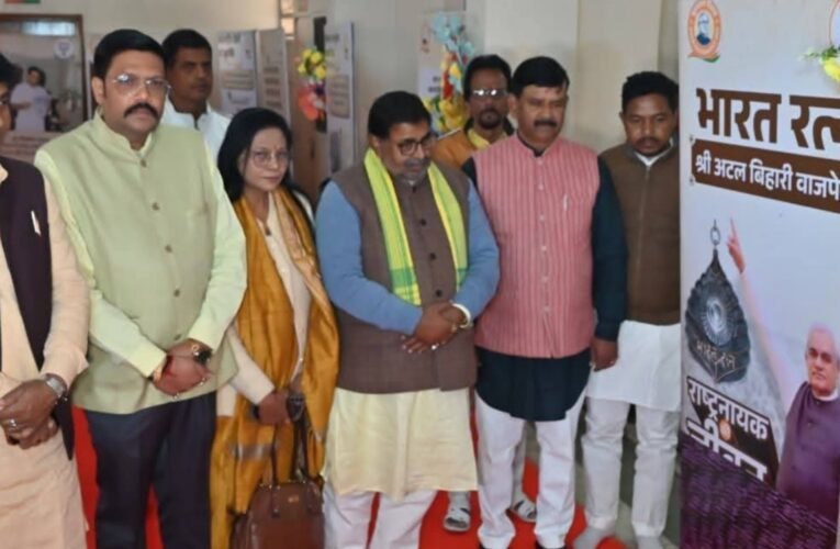 झारखंड भाजपा ने धूमधाम से मनाई अटल बिहारी वाजपेयी की 101वीं जयंती