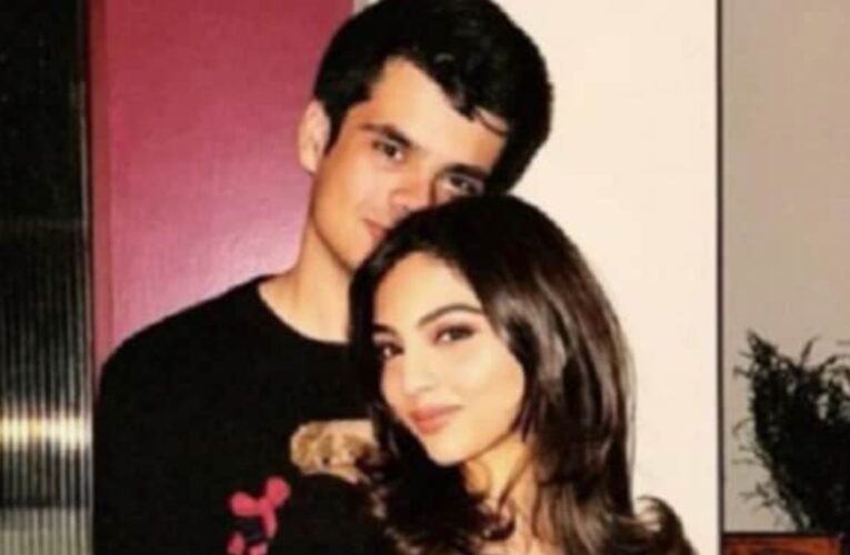 प्रियंका वाड्रा के बेटे रेहान वाड्रा ने लॉन्गटाइम गर्लफ्रेंड अवीवा बेग से की सगाई