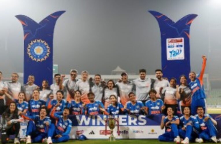 भारत ने श्रीलंका को 5-0 से हराकर 2025 का किया शानदार अंत, हरमनप्रीत की कप्तानी पारी और दीप्ति का विश्व रिकॉर्ड