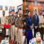 मुख्यमंत्री से प्रशासनिक एवं पुलिस अधिकारियों ने की शिष्टाचार भेंट, नव वर्ष 2026 की दी बधाई 20260106_192433