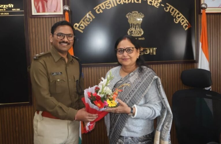 सिमडेगा के 21वें पुलिस अधीक्षक के रूप में आईपीएस श्रीकांत सुरेश राव खोत्रे ने संभाला पदभार