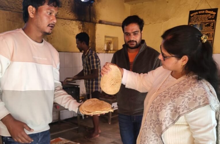 सिमडेगा मंडल कारा का औचक निरीक्षण: भोजन गुणवत्ता से सुरक्षा तक सब संतोषजनक