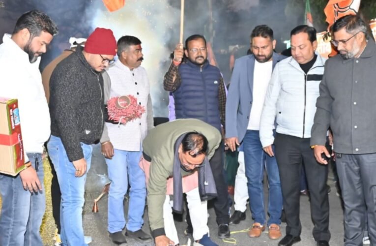 महाराष्ट्र नगर निगम चुनाव में भाजपा-एनडीए की ऐतिहासिक जीत: झारखंड भाजपा में जश्न का माहौल