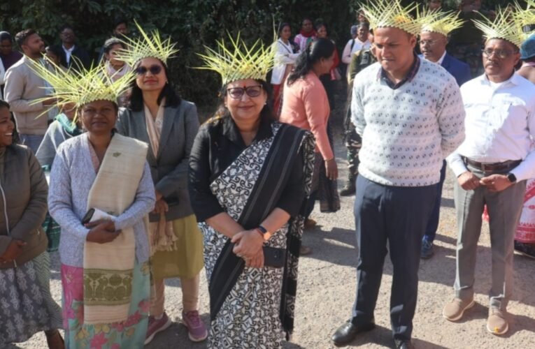 नारी सशक्तिकरण की नई मिसाल: केलाघाघ में उद्घाटित हुआ “पलाश दीदी कैफेटेरिया”