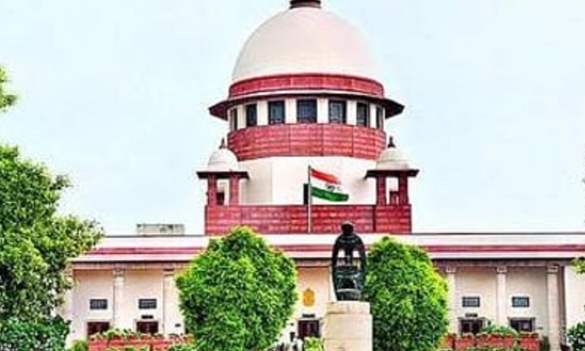 सुप्रीम कोर्ट ने यूजीसी के नए समानता नियमों पर लगाई रोक, कहा- अस्पष्ट और दुरुपयोग की आशंका 47 20260129 133853