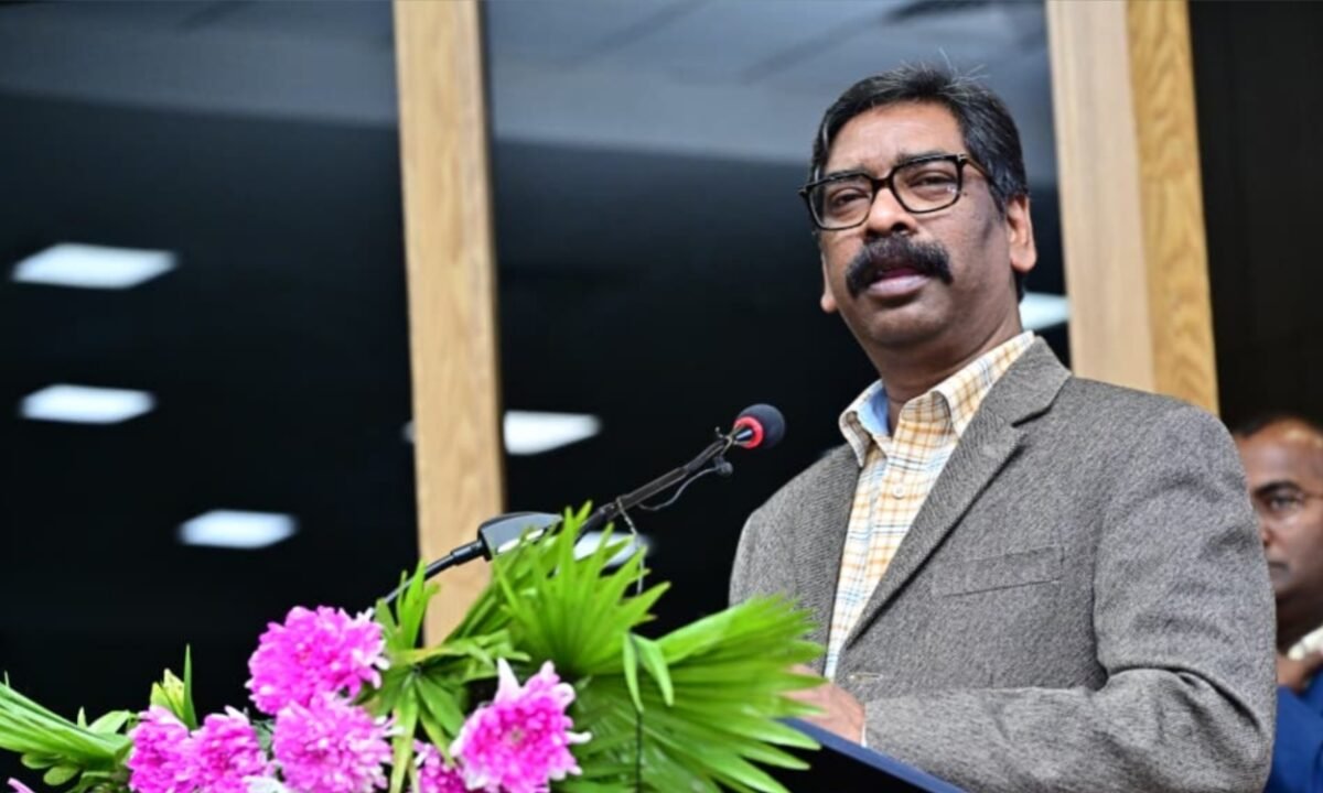 अबुआ दिशोम बजट 2026-27: हर वर्ग को आगे ले जाने वाला, संतुलित और समावेशी होगा झारखंड का बजट — मुख्यमंत्री हेमन्त सोरेन 46 20260129 204015