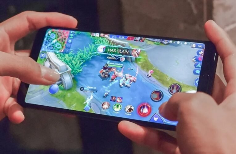 कोडरमा : ऑनलाइन गेमिंग की लत ने छीनी 20 वर्षीय युवक की जान, कीटनाशक पीकर की आत्महत्या