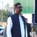 मुख्यमंत्री हेमंत सोरेन ने सेरेंगसिया शहीद स्मारक पर अमर वीरों को दी श्रद्धांजलि 20260202_210309