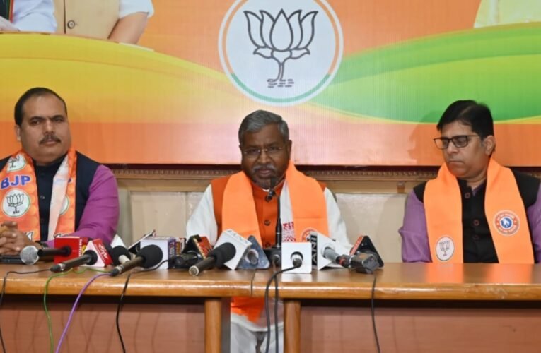 नेता प्रतिपक्ष बाबूलाल मरांडी का बड़ा आरोप - हेमंत सरकार किसानों को लूट रही, बिचौलियों की भर रही जेब 18 20260203 202712