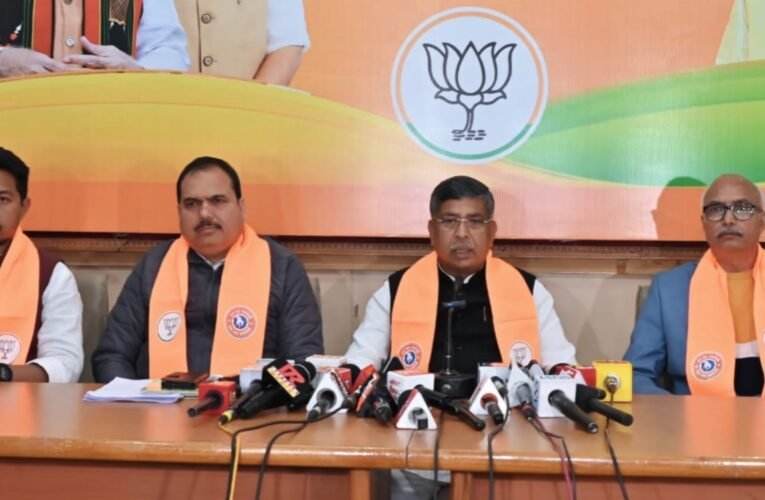 झारखंड भाजपा अध्यक्ष आदित्य साहू ने मुख्यमंत्री हेमंत सोरेन पर साधा  निशाना : व्यापारियों से ‘नफरत’ और दलालों-बिचौलियों से ‘प्यार’ का आरोप