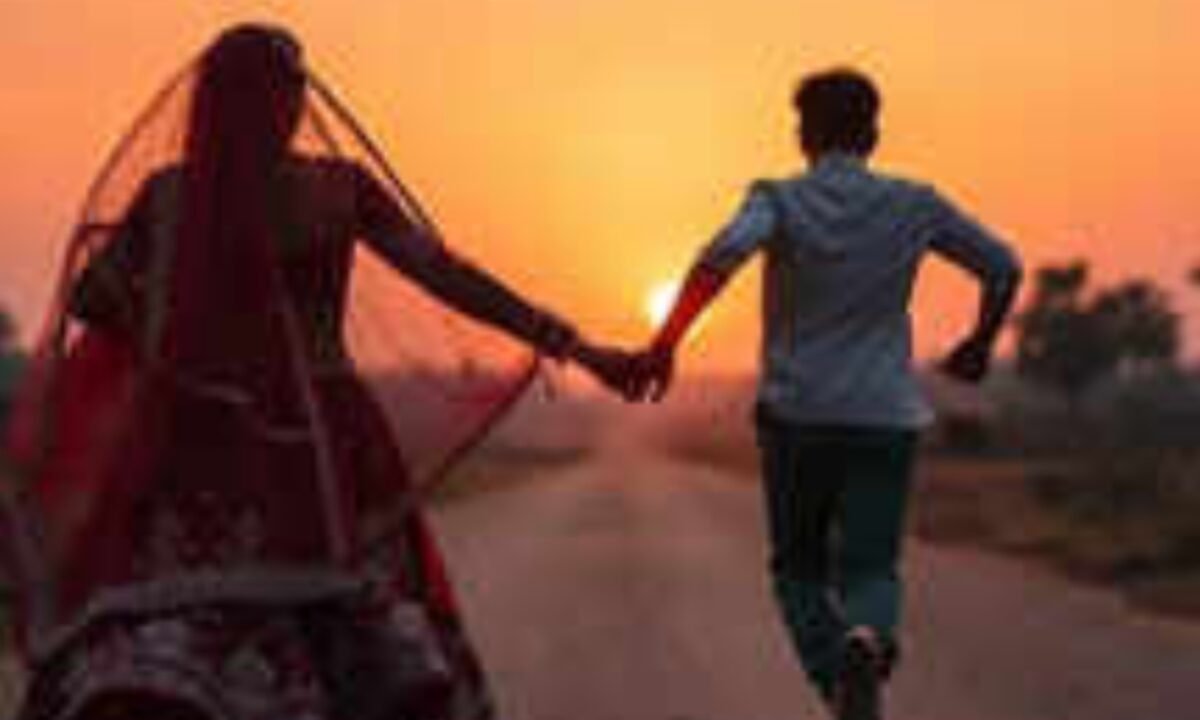 चुनाव मैदान छोड़ प्रेमी का थामा हाथ ! आदित्यपुर वार्ड 9 की महिला उम्मीदवार बेटी के साथ लापता, पति ने लगाया अपहरण का आरोप 13 20260213 202335