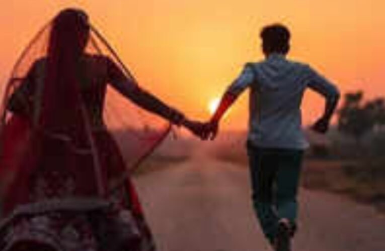 चुनाव मैदान छोड़ प्रेमी का थामा हाथ ! आदित्यपुर वार्ड 9 की महिला उम्मीदवार बेटी के साथ लापता, पति ने लगाया अपहरण का आरोप 17 20260213 202335