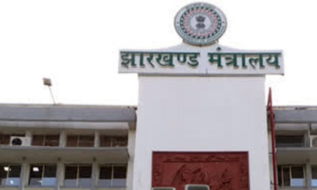 झारखंड कैबिनेट की महत्वपूर्ण बैठक 24 फरवरी को, सीएम हेमंत सोरेन की अध्यक्षता में कई बड़े फैसले संभावित 10 20260218 165115