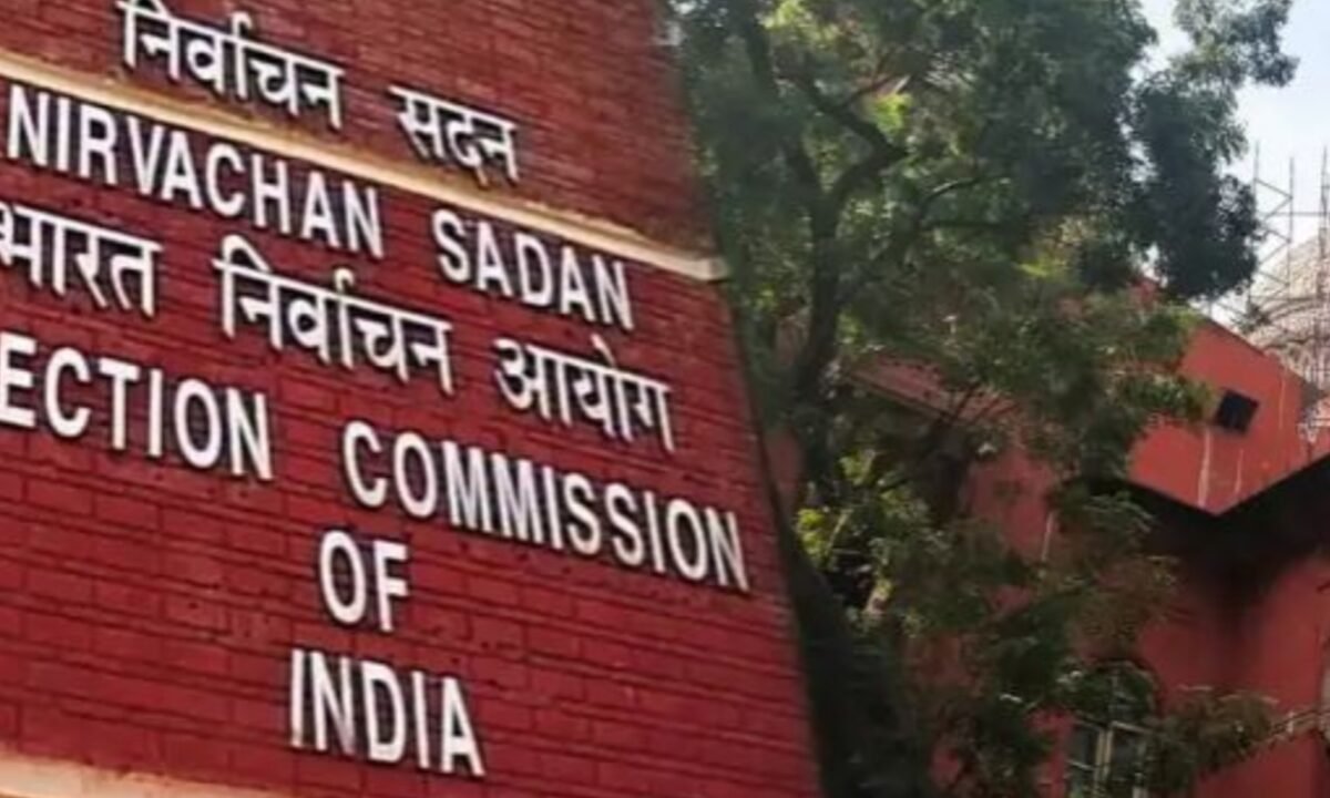 झारखंड में अप्रैल 2026 से शुरू होगा मतदाता सूची का विशेष गहन पुनरीक्षण (SIR): चुनाव आयोग ने जारी की अधिसूचना, तैयारी पूरी करने के निर्देश 12 20260219 221522