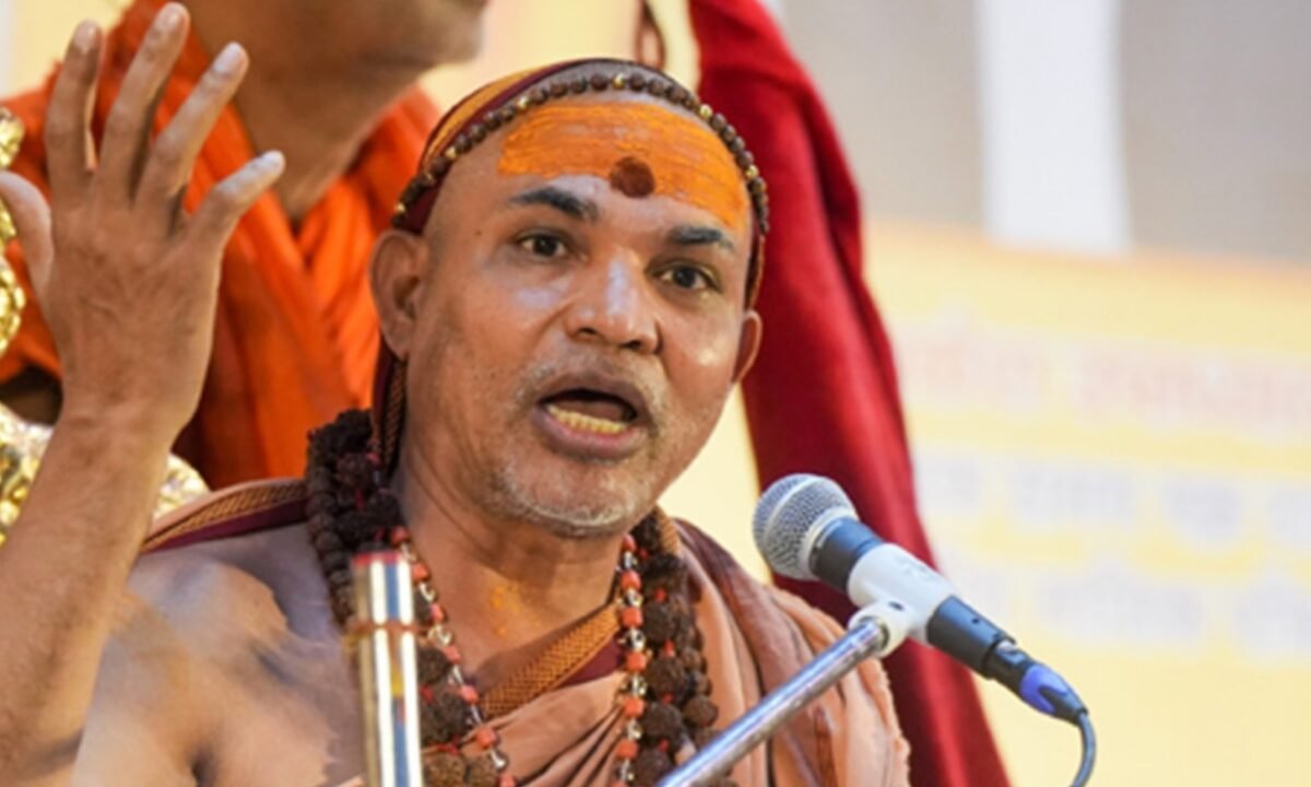 प्रयागराज POCSO कोर्ट का बड़ा आदेश: शंकराचार्य स्वामी अविमुक्तेश्वरानंद सरस्वती के खिलाफ यौन शोषण के आरोप में दर्ज होगी FIR, जांच के निर्देश 41 20260221 204756